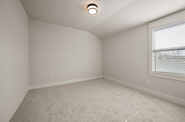 449 Jones Street, Grapevine, TX 76051