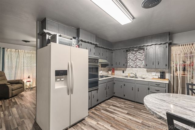 1006 SE 12th Street, Wagoner, OK 74467