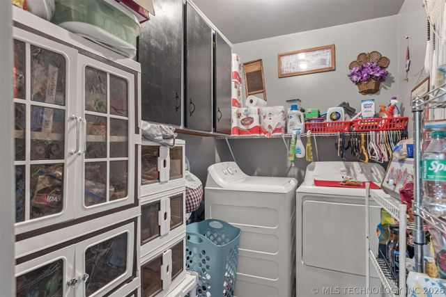 1006 SE 12th Street, Wagoner, OK 74467