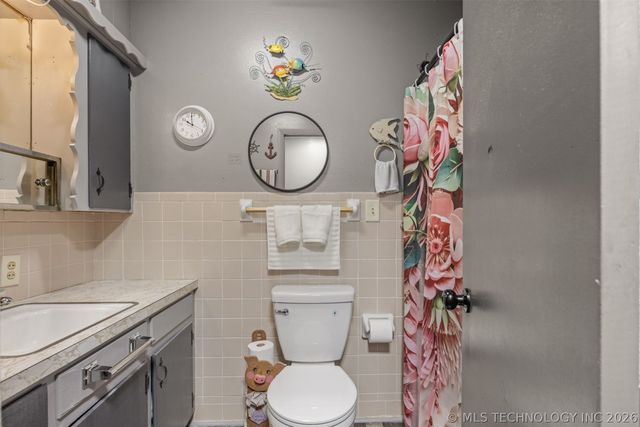 1006 SE 12th Street, Wagoner, OK 74467