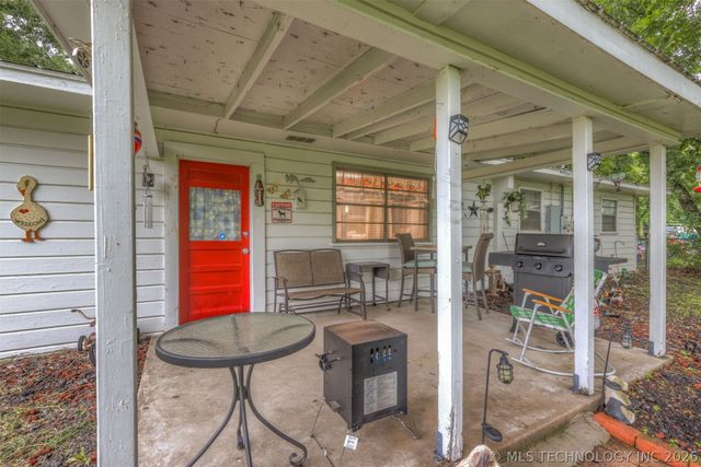 1006 SE 12th Street, Wagoner, OK 74467