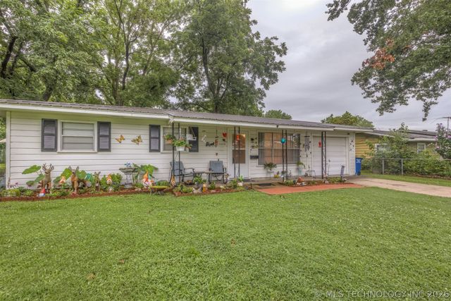 1006 SE 12th Street, Wagoner, OK 74467