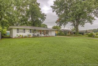 1006 SE 12th Street, Wagoner, OK 74467