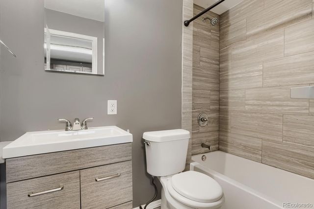 2263 W Parkhill Avenue, Littleton, CO 80120