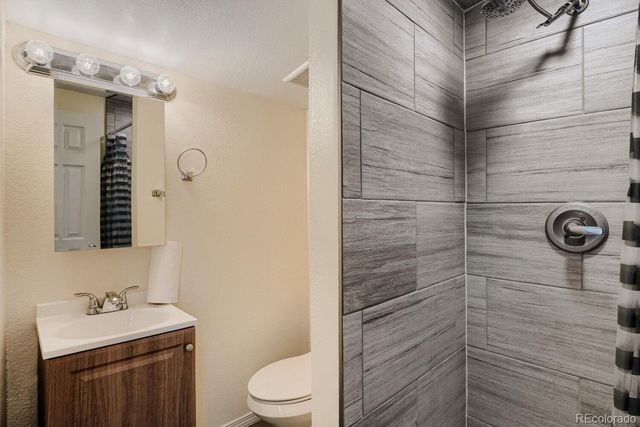 2263 W Parkhill Avenue, Littleton, CO 80120