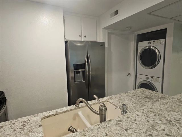 7150 Carlson Circle 65, Canoga Park, CA 91303