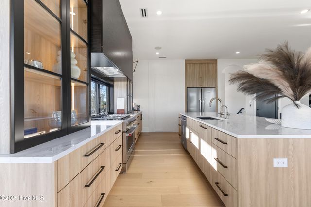 141 Dogwood Lane, Hampstead, NC 28443