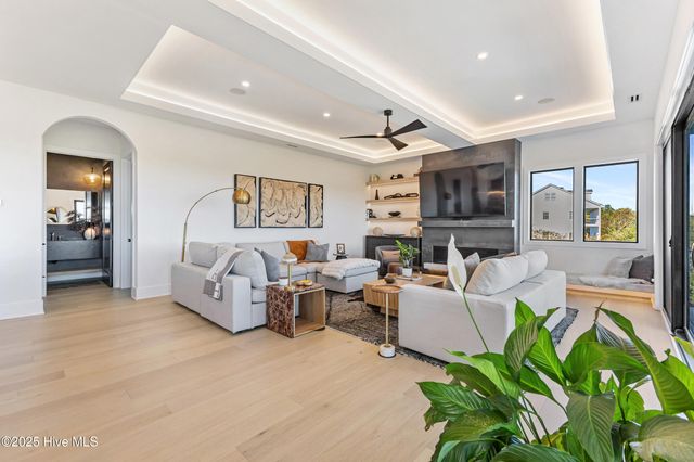 141 Dogwood Lane, Hampstead, NC 28443