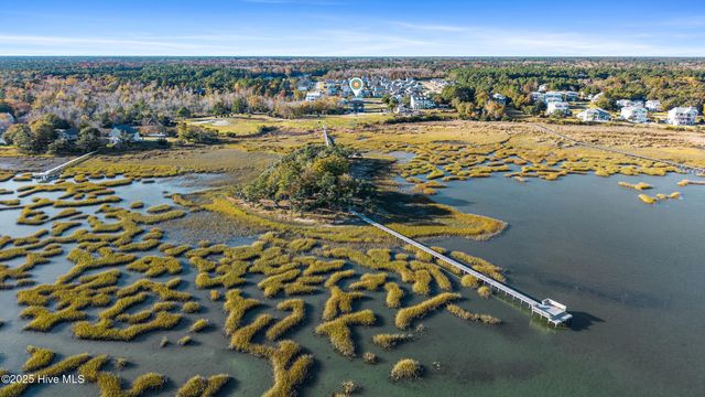 141 Dogwood Lane, Hampstead, NC 28443