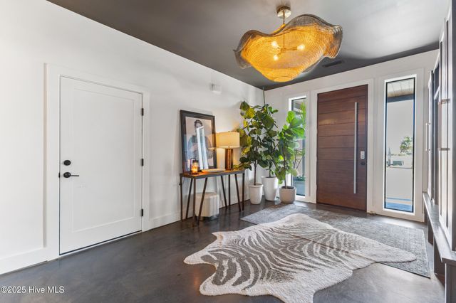 141 Dogwood Lane, Hampstead, NC 28443