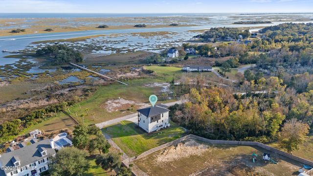 141 Dogwood Lane, Hampstead, NC 28443