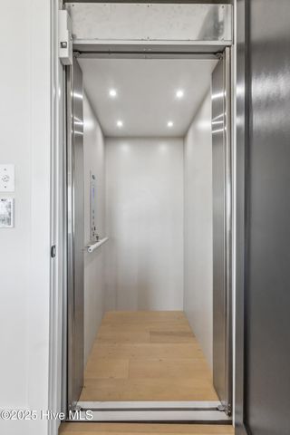 141 Dogwood Lane, Hampstead, NC 28443