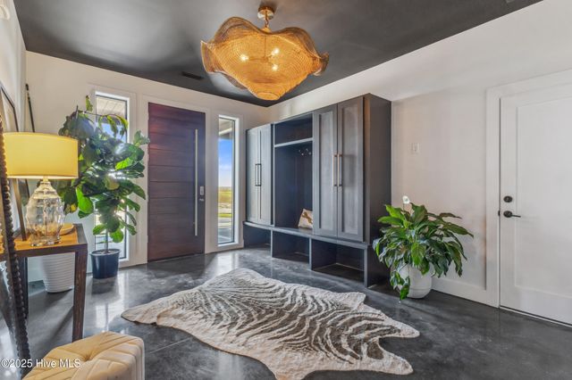 141 Dogwood Lane, Hampstead, NC 28443