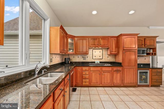 9393 BRIAR LN, Delaplane, VA 20144