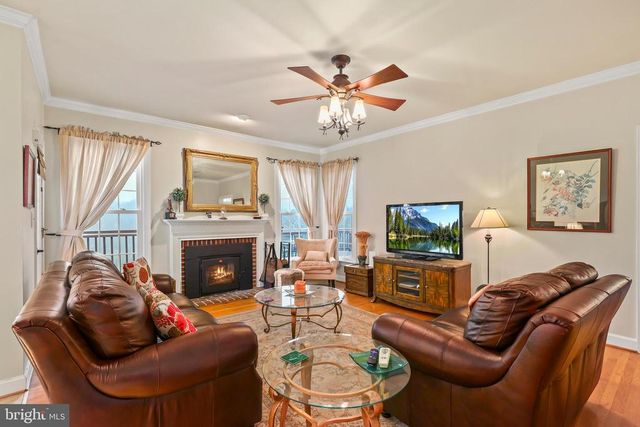 9393 BRIAR LN, Delaplane, VA 20144