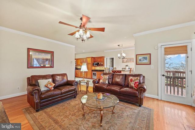 9393 BRIAR LN, Delaplane, VA 20144