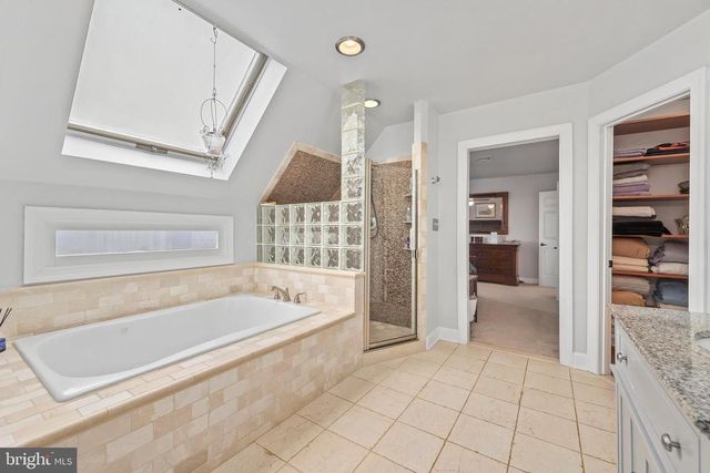 9393 BRIAR LN, Delaplane, VA 20144