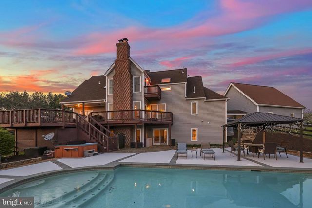 9393 BRIAR LN, Delaplane, VA 20144