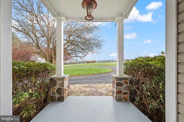 9393 BRIAR LN, Delaplane, VA 20144
