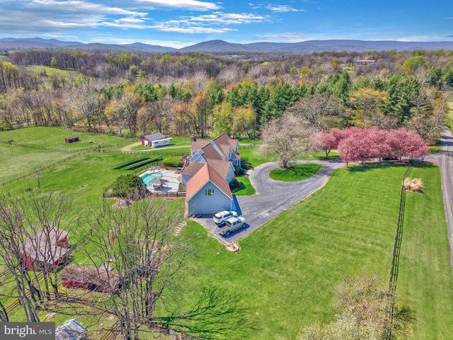 9393 BRIAR LN, Delaplane, VA 20144