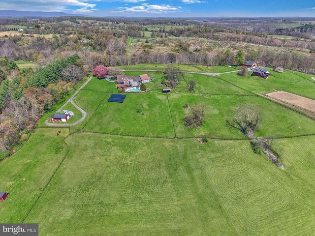 9393 BRIAR LN, Delaplane, VA 20144