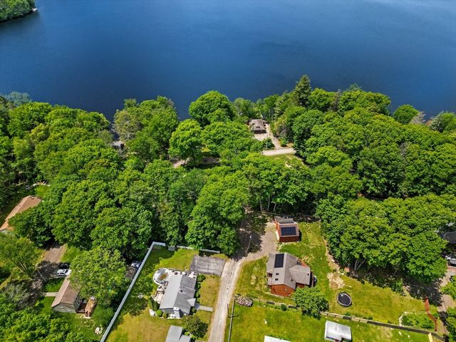 4 Birch Ln, Leicester, MA 01524