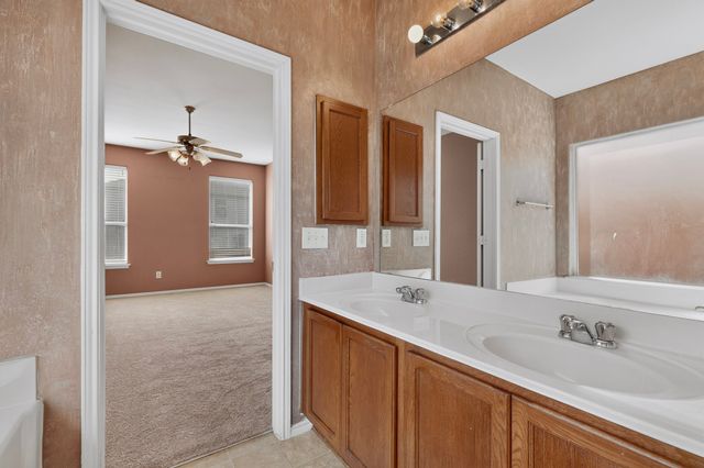 3720 Verde Drive, Fort Worth, TX 76244