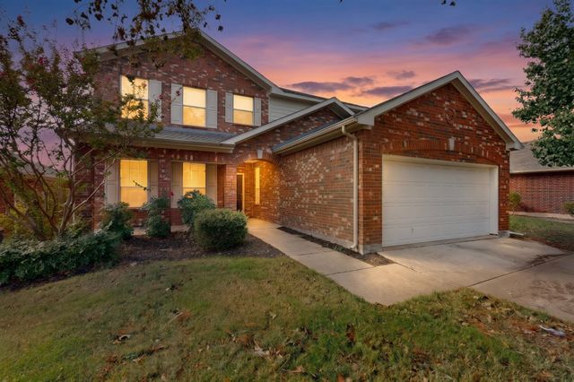 3720 Verde Drive, Fort Worth, TX 76244