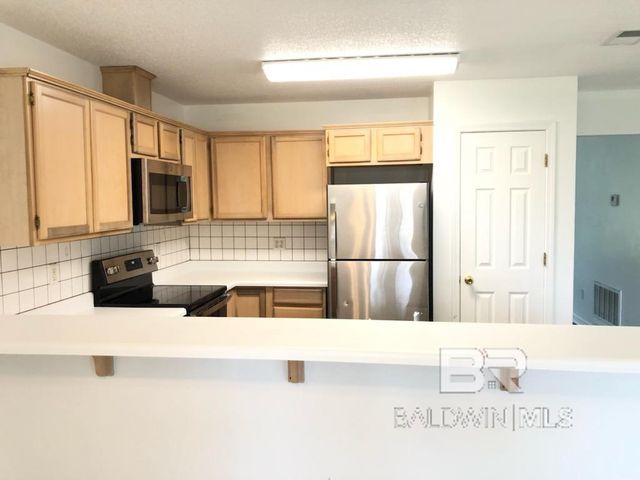 305 W Peachtree Avenue, Foley, AL 36535