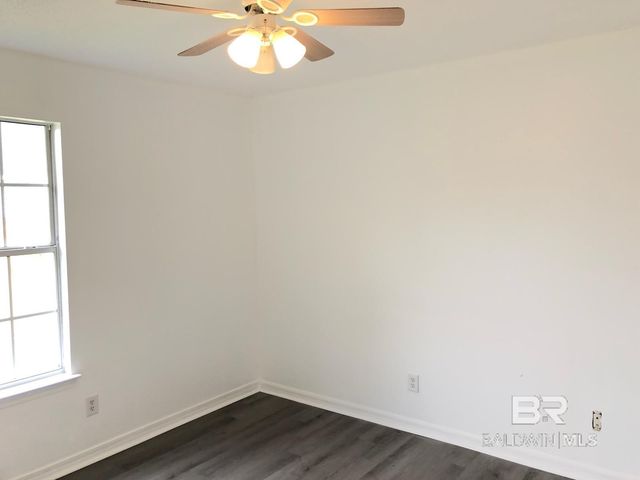 305 W Peachtree Avenue, Foley, AL 36535