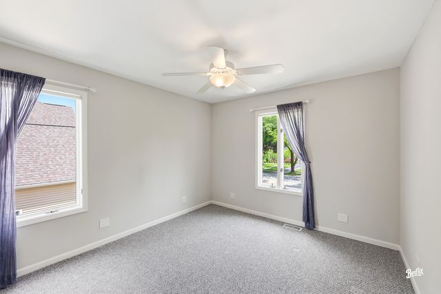 36 N Ashland Avenue, Palatine, IL 60074