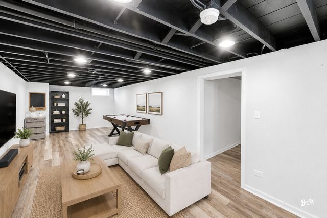 36 N Ashland Avenue, Palatine, IL 60074