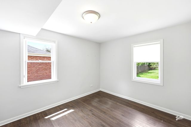 36 N Ashland Avenue, Palatine, IL 60074