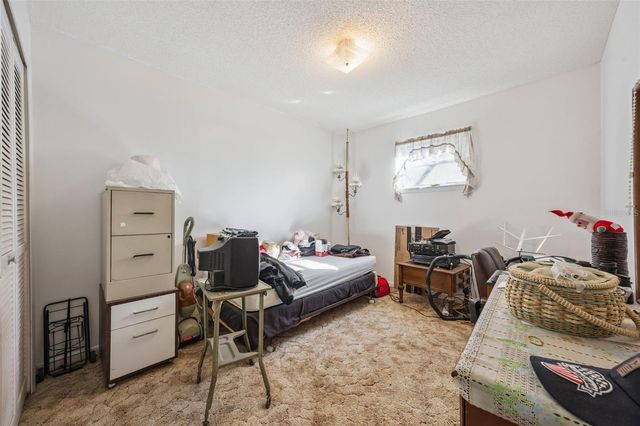 175 BULL RUN AVENUE, Osteen, FL 32764