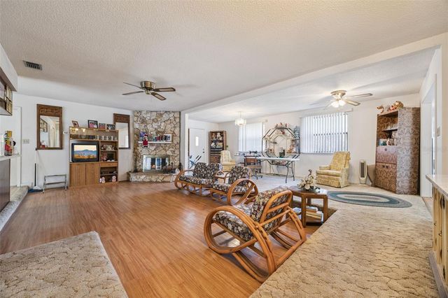 175 BULL RUN AVENUE, Osteen, FL 32764