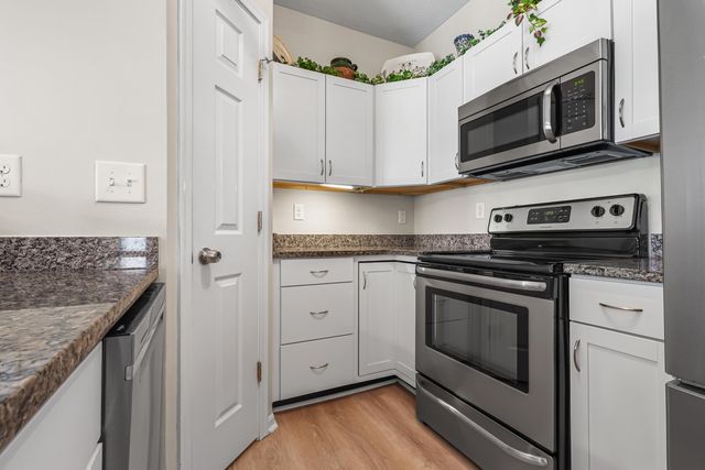 149 Saddlebrook Lane, 557, Florence, KY 41042