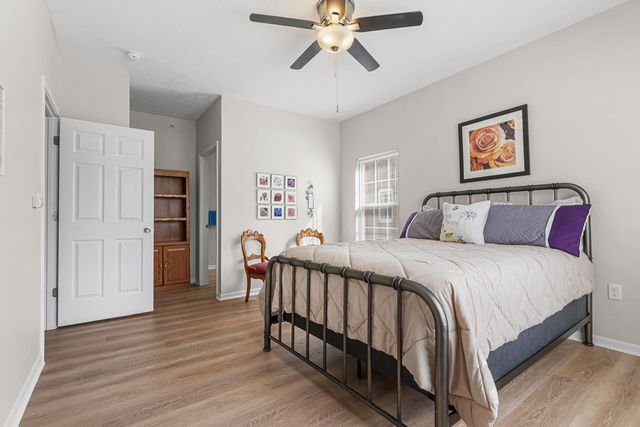 149 Saddlebrook Lane, 557, Florence, KY 41042