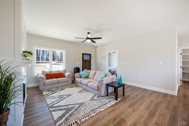 10510 Leesville Road, Lynch Station, VA 24571