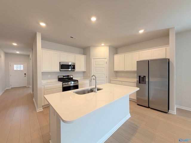 11017 Wayland Ridge Drive, Madison, AL 35756