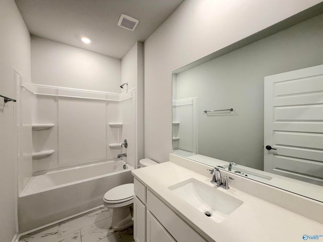 11017 Wayland Ridge Drive, Madison, AL 35756