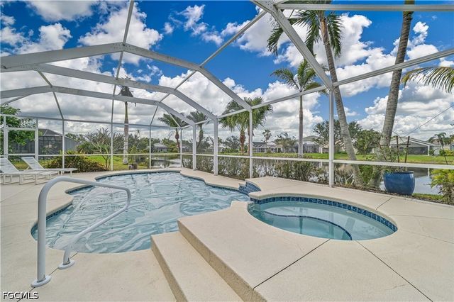 9660 Pineapple Preserve CT, Fort Myers, FL 33908