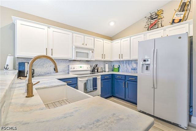9660 Pineapple Preserve CT, Fort Myers, FL 33908