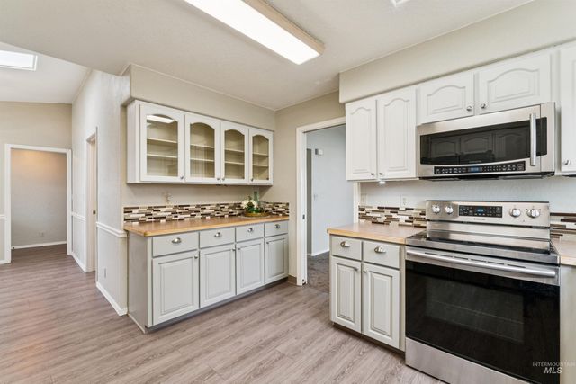 25585 Birdie Dr., Caldwell, ID 83607