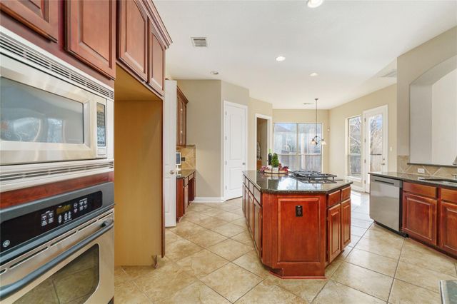 3237 Bay Hill LN, Round Rock, TX 78664