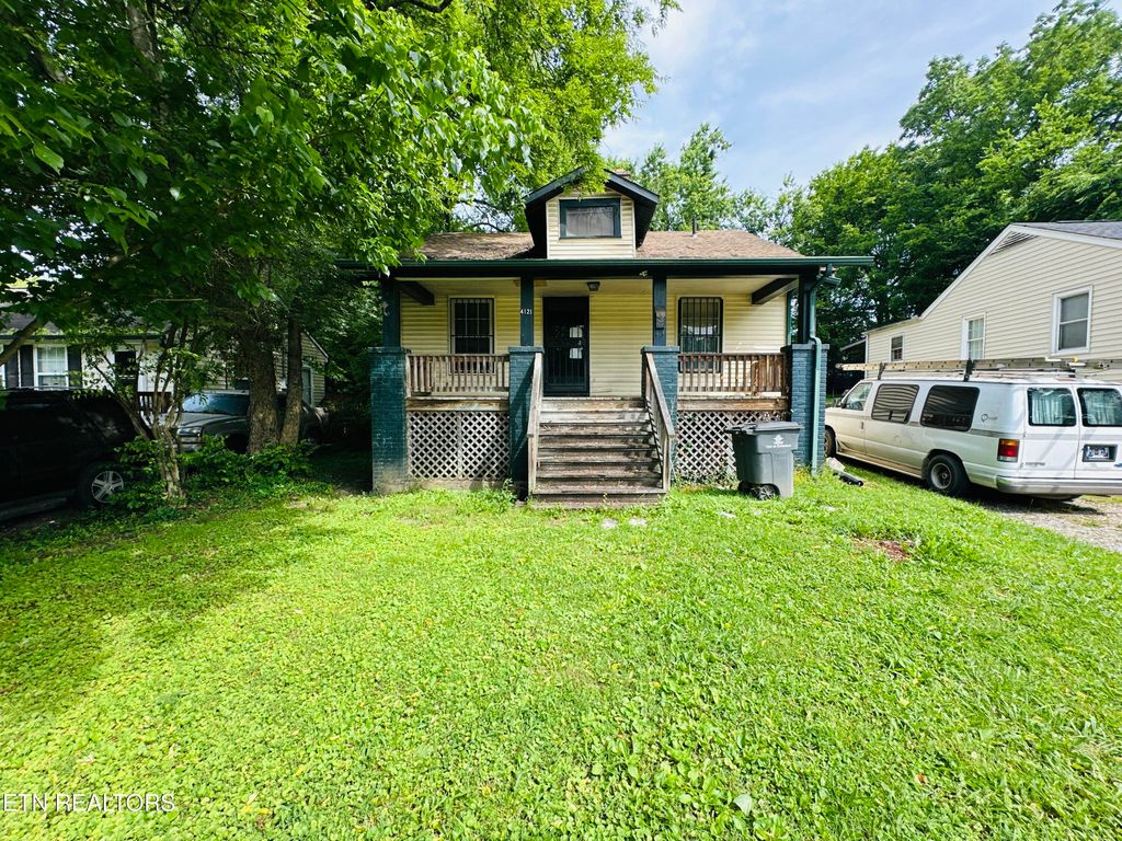 4121 Porter Ave, Knoxville, TN 37914