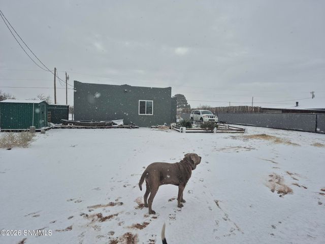 4623 Chamizal Road, Las Cruces, NM 88011