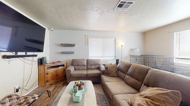 4623 Chamizal Road, Las Cruces, NM 88011