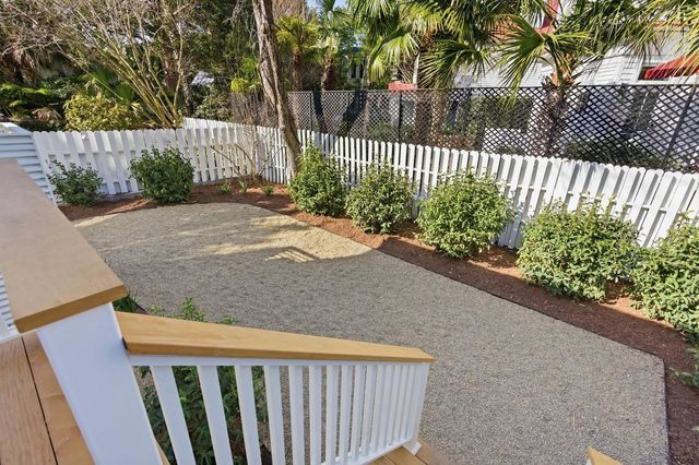 30 Gibbes Street, Charleston, SC 29401