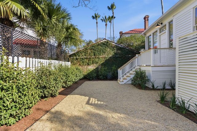 30 Gibbes Street, Charleston, SC 29401