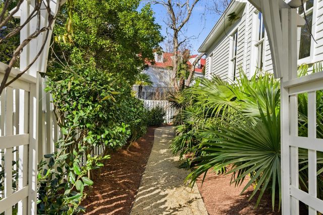 30 Gibbes Street, Charleston, SC 29401